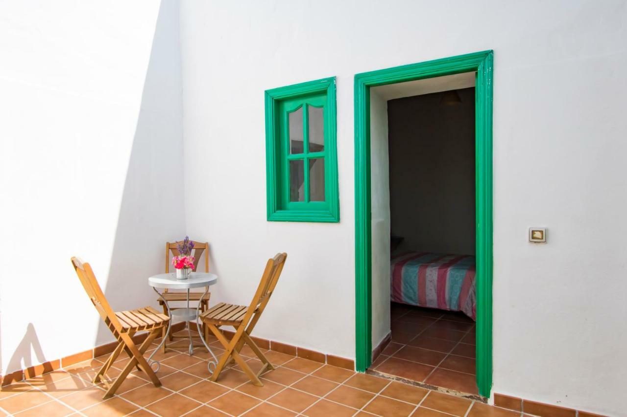 Гостевой дом Casa Mi Tio Perico Мала Экстерьер фото