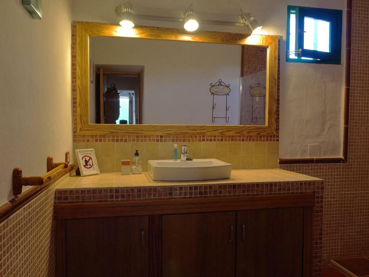 Гостевой дом Casa Mi Tio Perico Мала Экстерьер фото